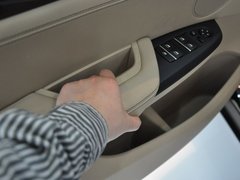 2011款 3.0L xDrive28i豪华型 5座