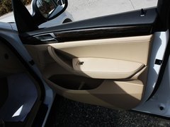2011款 3.0L xDrive28i豪华型 5座