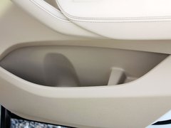 2011款 3.0L xDrive28i豪华型 5座
