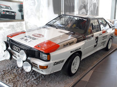 2010款 5.2L FSI quattro V10