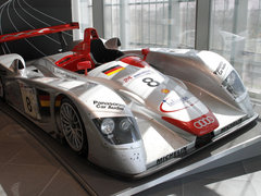 2010款 5.2L FSI quattro V10