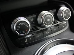 2010款 5.2L FSI quattro V10