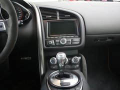 2010款 5.2L FSI quattro V10