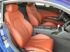 2010款 5.2L FSI quattro V10