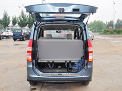 2010款 1.2L 手动 基本型 7座