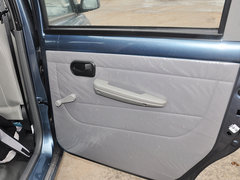 2010款 1.2L 手动 基本型 7座