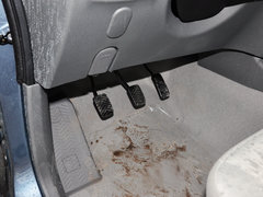 2010款 1.2L 手动 基本型 7座