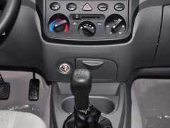 2010款 1.2L 手动 基本型 7座