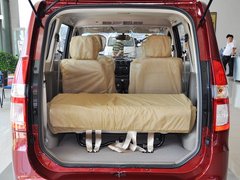 2010款 1.2L 手动 标准型 7座