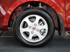 2010款 1.2L 手动 标准型 7座