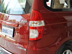 2010款 1.2L 手动 标准型 7座