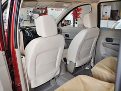 2010款 1.2L 手动 标准型 7座