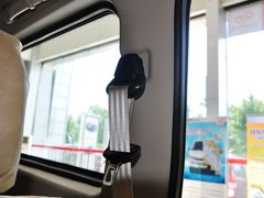 2010款 1.2L 手动 标准型 7座