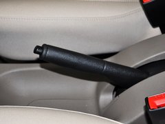2010款 1.2L 手动 标准型 7座