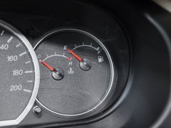 2010款 1.2L 手动 标准型 7座