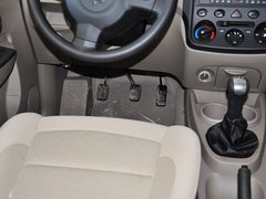 2010款 1.2L 手动 标准型 7座