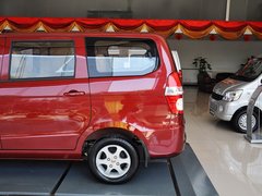 2010款 1.2L 手动 标准型 7座