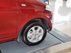 2010款 1.2L 手动 标准型 7座