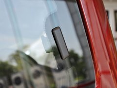 2010款 1.2L 手动 标准型 7座