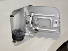 2010款 1.4L 手动 标准型 8座