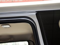 2010款 1.4L 手动 标准型 8座
