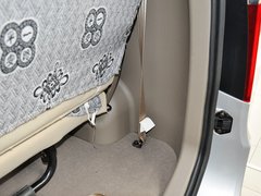 2010款 1.4L 手动 标准型 8座