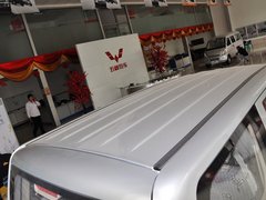 2010款 1.4L 手动 标准型 8座