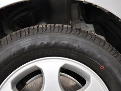 2010款 1.4L 手动 标准型 8座