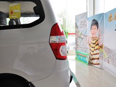 2010款 1.4L 手动 标准型 8座
