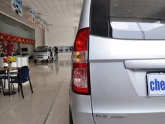 2010款 1.4L 手动 标准型 8座