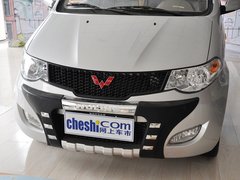 2010款 1.4L 手动 标准型 8座