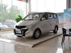 2010款 1.4L 手动 标准型 8座
