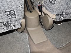2010款 1.4L 手动 标准型 8座
