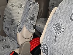 2010款 1.4L 手动 标准型 8座