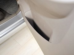 2010款 1.4L 手动 标准型 8座