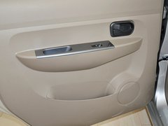 2010款 1.4L 手动 标准型 8座