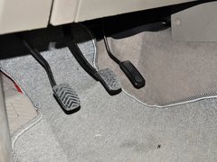 2010款 1.4L 手动 标准型 8座