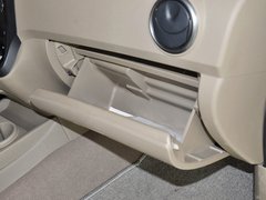2010款 1.4L 手动 标准型 8座