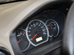 2010款 1.4L 手动 标准型 8座
