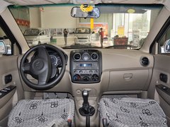 2010款 1.4L 手动 标准型 8座