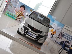 2010款 1.4L 手动 标准型 8座