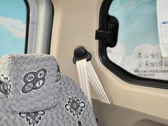 2010款 1.4L 手动 标准型 8座