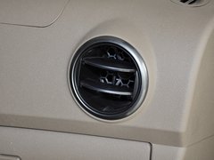 2010款 1.4L 手动 标准型 8座
