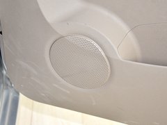 五菱宏光 2010款 1.4L 手动 标准型 8座