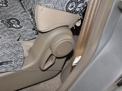 2010款 1.4L 手动 标准型 8座