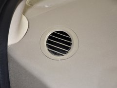 2010款 1.4L 手动 标准型 8座