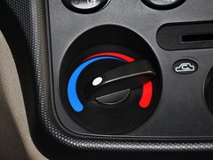 五菱宏光 2010款 1.4L 手动 标准型 8座