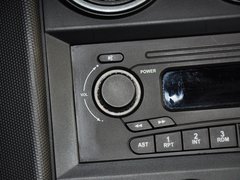 2010款 1.4L 手动 标准型 8座