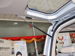 2010款 1.4L 手动 标准型 8座