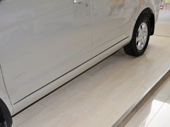2010款 1.4L 手动 标准型 8座